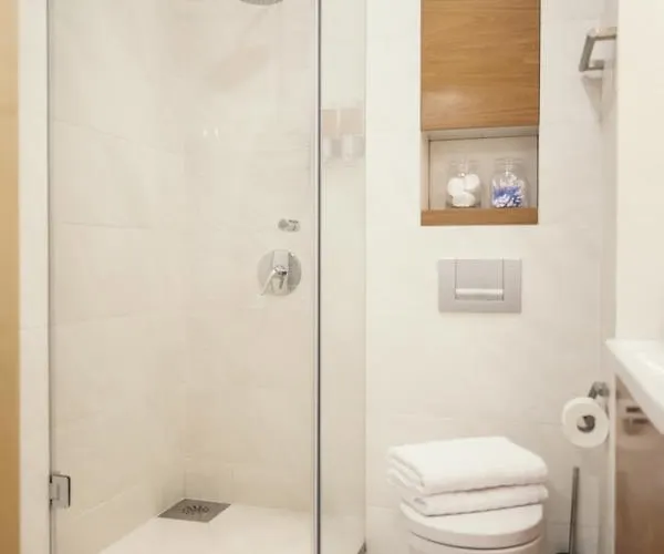 Apartament świętojańska Old Town Deluxe Warszawa