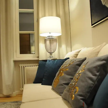 Apartment Swietojanska Old Town Deluxe Apartament *