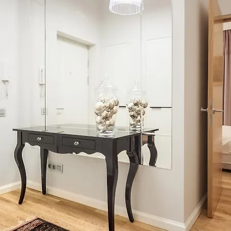 Apartamento Swietojanska Old Town Deluxe By Bookinghost Varsóvia